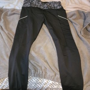 Size 8 lululemon leggings
